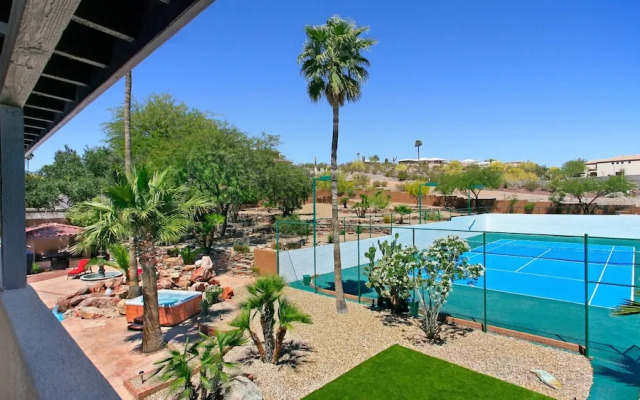 Resort-like w/ Tennis, Bocci, Golf & Games Galore!