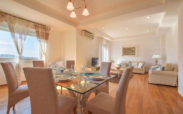 Stunning Apartment In Acquedolci With 3 Bedrooms And Wifi