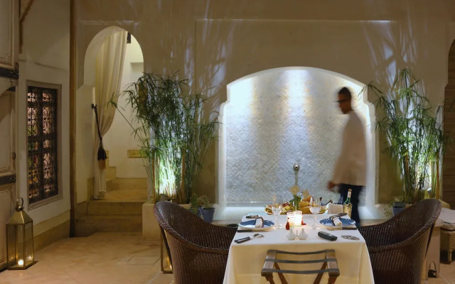 Magnificent Riad Beautiful Communal Swimming Pool - by Feelluxuryholidays