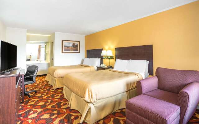 Days Inn by Wyndham Salem