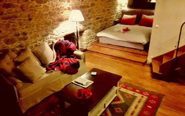 Paradosiako Saratsi - Traditional Guest House