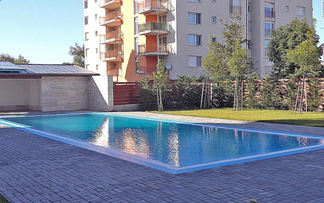Solar Golden Beach Apartments