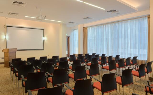 Tallaght Cross Hotel