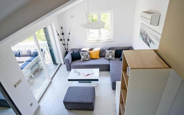 Apartment Miran