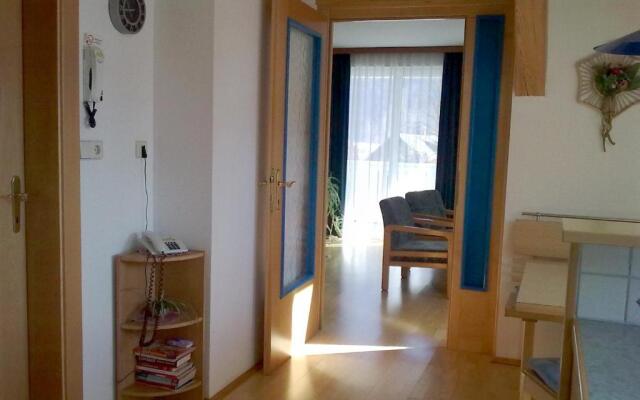 Pension "Heidis Welt" Podlanig