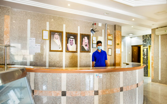OYO 525 Rose Plaza 1