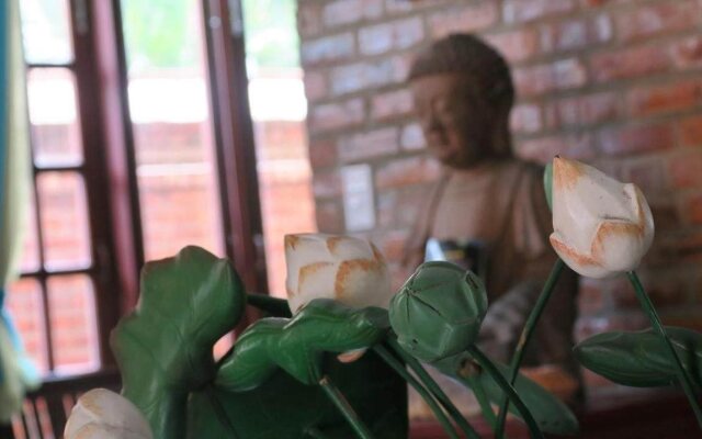 Calm House Hotel Hoi An