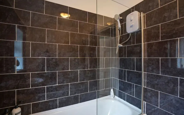 3 Bed Flat-close to City Centre