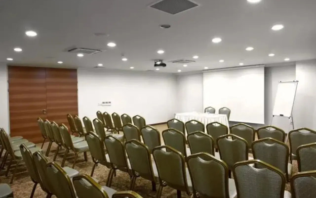 Volley Hotel İzmir
