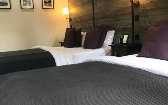 Hamburg Room