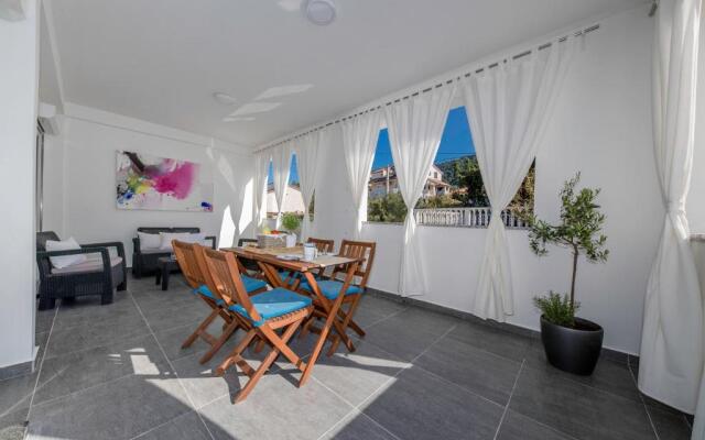 Sunny Apartments Rab