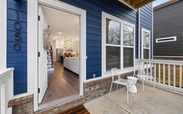 Big Blue on Main-hot Tub-less Than 1 Mi to Square