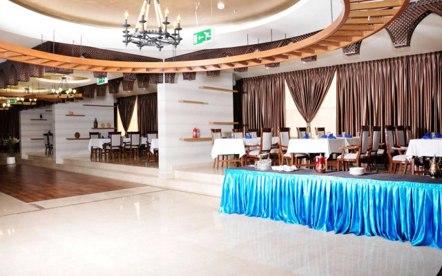 Ewan Ajman Suites Hotel