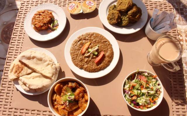 Magic Golden pyramids Inn