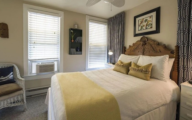 Rehoboth Guest House - Adults only