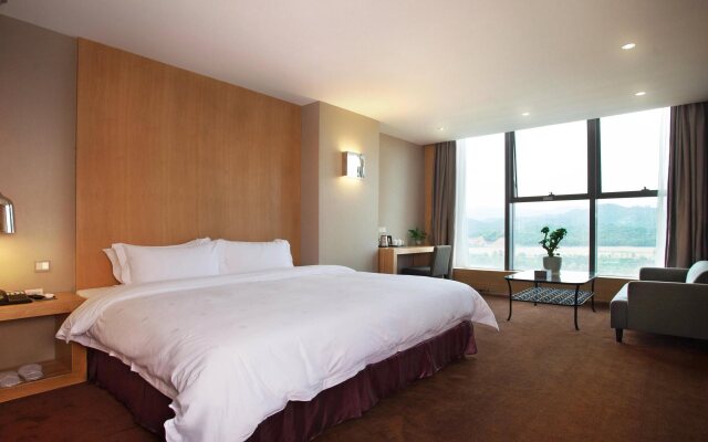 The Art Hotel