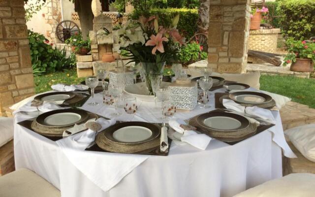 Garden Village Hotel