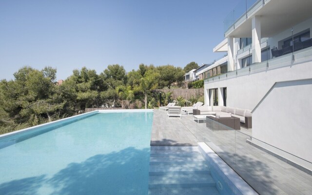 Exclusive Tamarit Villa TH 85
