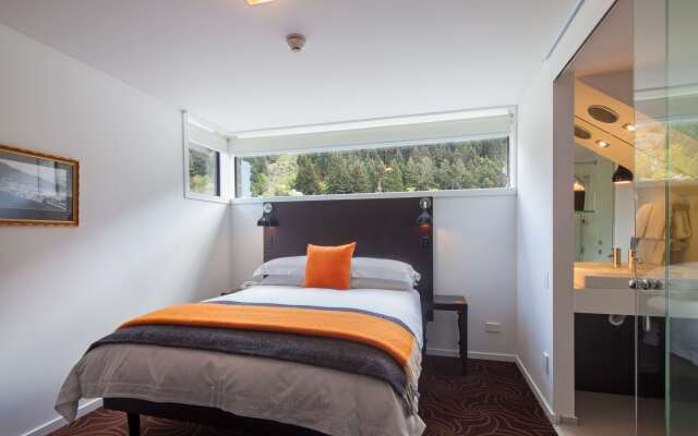 Queenstown Park Boutique Hotel