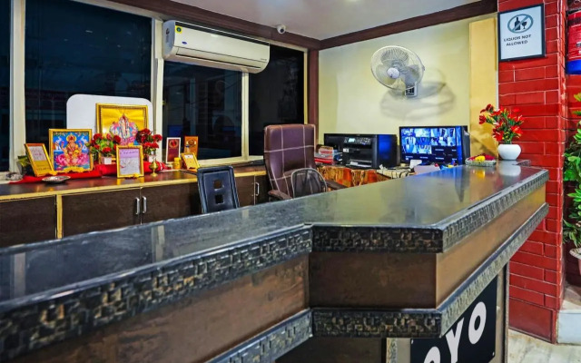 Poonam Palace Hotel