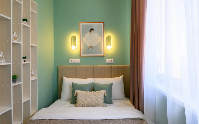 In the apartment on Berezovaya alley 19 building 3