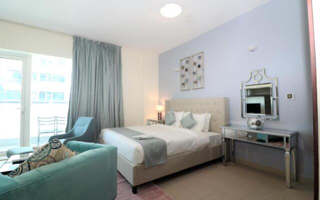 Sports City Large Studio Cricket Tower - Hotel in ดูไบ - Photo 5