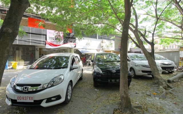 Airy Panakkukang Boulevard Ruko Ruby 51 Makassar