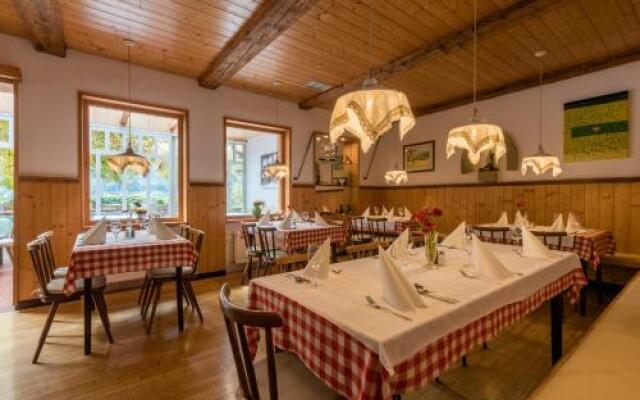 Kunstelj Pension and Restaurant
