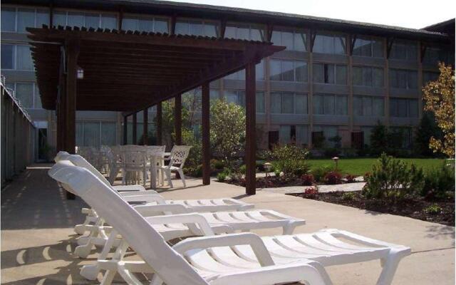 DoubleTree by Hilton Libertyville - Mundelein