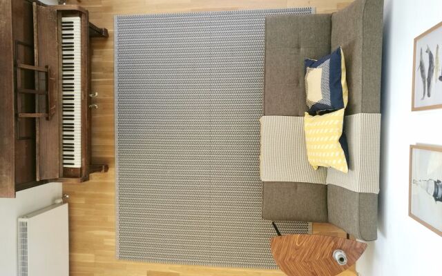 1 Bedroom Mezzanine Flat