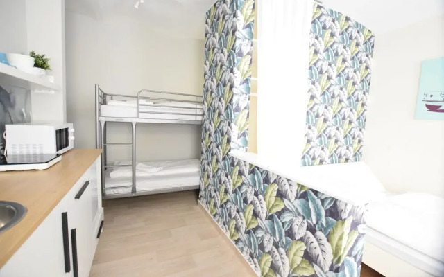Budget Apartment by Hi5 - Vámház 5.