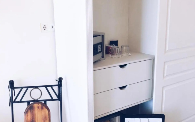 Conny's Boutique Hotel - Adults Only