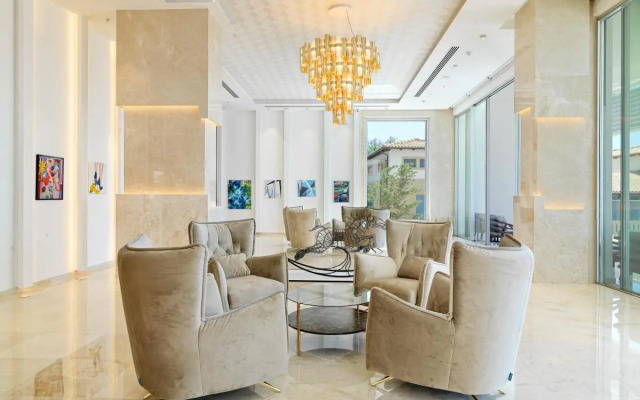 The Tower at St Raphael Resort