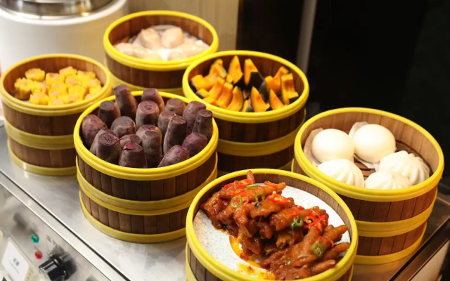 UrCove by HYATT Shenzhen Luohu