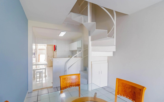 PFL03 Apto 3 Quartos a 200m da Praia