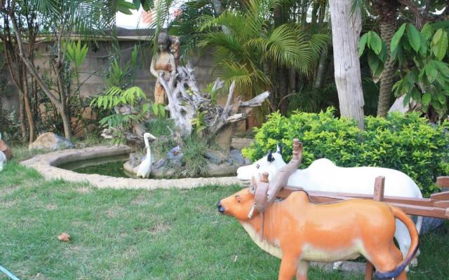 Ban Suan Kulap Keaw Resort