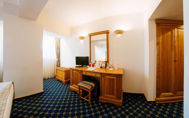 Best Western Bucovina-club De Munte