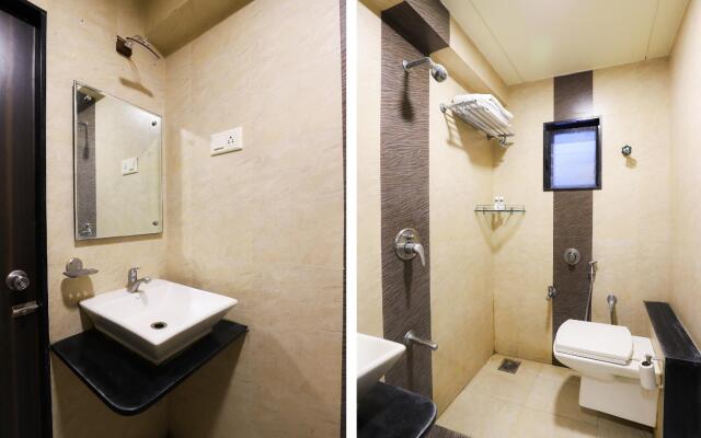 OYO 24996 Hotel Jamnagar Residency