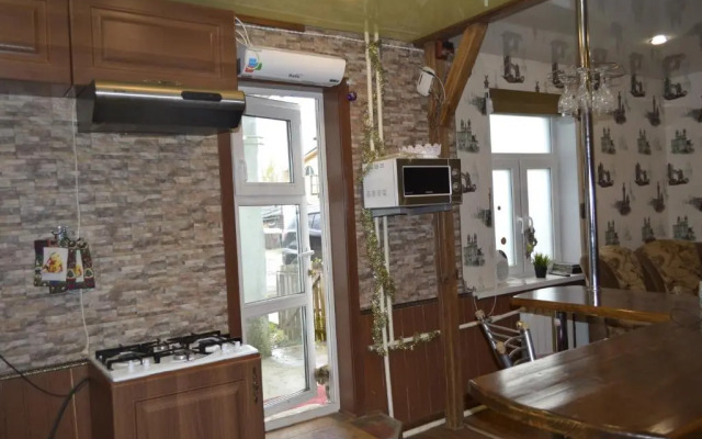 Guest House on Sovetskaya 7