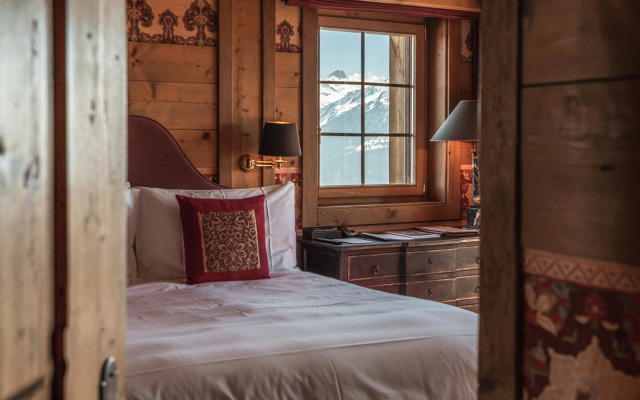 LeCrans Hotel & Spa – Guest Rooms – Lens