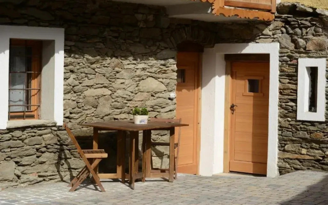 Vieilles Maisons D Introd