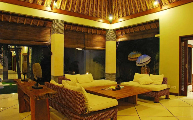 Villa Cinta