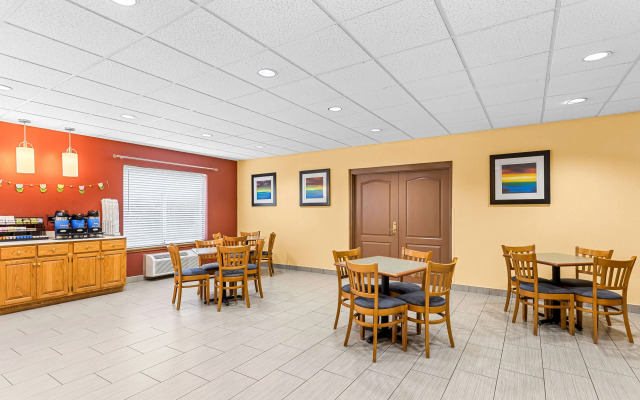 Best Western Holiday Manor