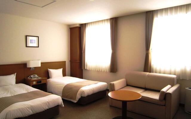 Hotel Folkloro Takahata