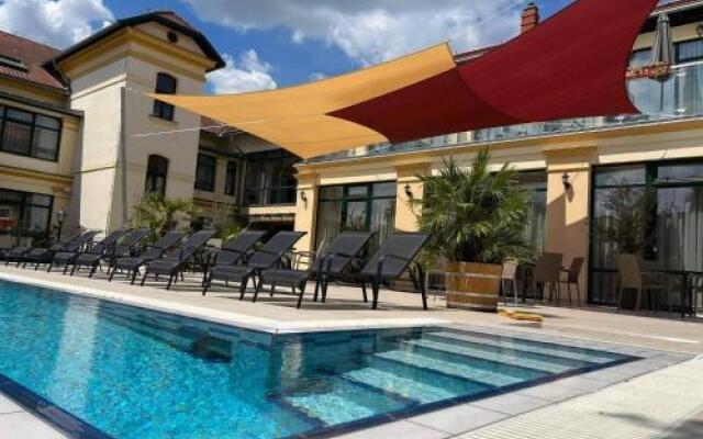 Elizabeth Hotel