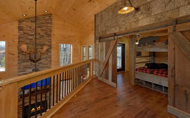 Copper Creek Lodge in Gatlinburg