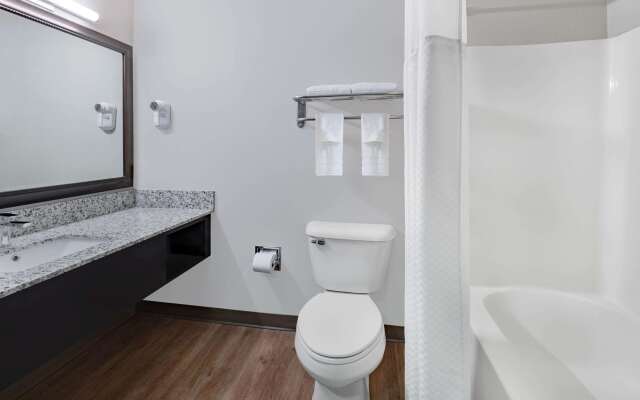 Days Inn by Wyndham Bernalillo