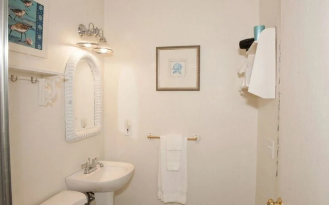 Cranberry Manor Bed and Breakfast