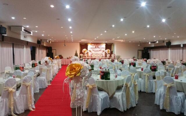 Dusit Hotel at Sakon Nakhon