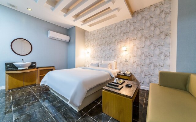 Bucheon Hotel CT